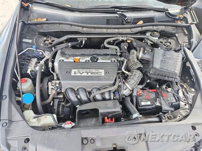 Zdjęcie 11 z 13 samochodu: 2008 HONDA ACCORD EX VIN:1HGCP26788A116806 - miniatura