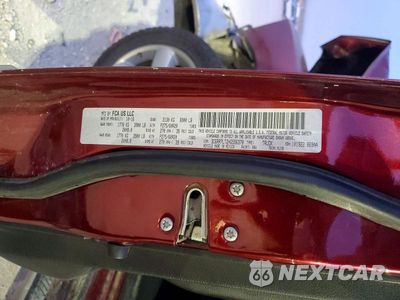 Zdjęcie 12 z 12 samochodu: 2017 RAM 1500 SLT VIN:3C6RR7LT2HG556370 - miniatura