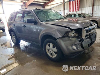 Czwarte zdjęcie samochodu z boku: 2010 FORD ESCAPE XLT VIN:1FMCU9D7XAKC91055 - miniatura