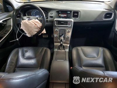 Zdjęcie 8 z 12 samochodu: 2016 VOLVO S60 PREMIER VIN:YV126MFK9G2405306 - miniatura