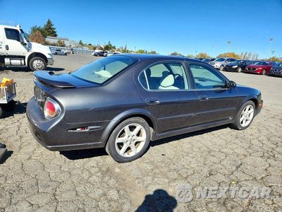 Trzecie zdjęcie samochodu z tyłu: 2003 NISSAN MAXIMA GXE VIN:JN1DA31D43T525019 - miniatura