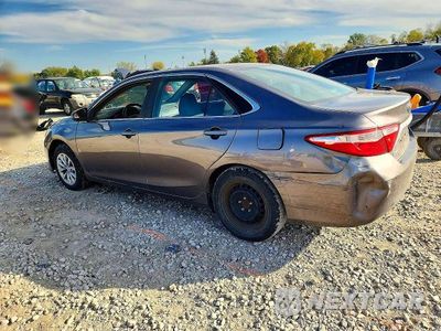 Trzecie zdjęcie samochodu z tyłu: 2016 TOYOTA CAMRY LE VIN:4T1BF1FK2GU125988 - miniatura
