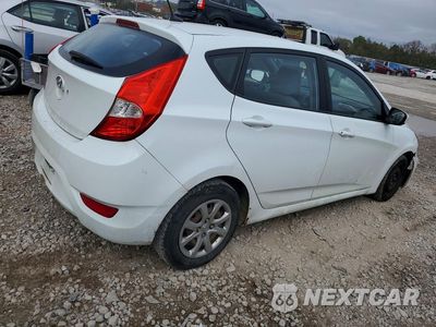 Trzecie zdjęcie samochodu z tyłu: 2014 HYUNDAI ACCENT GS VIN:KMHCT5AE9EU194728 - miniatura