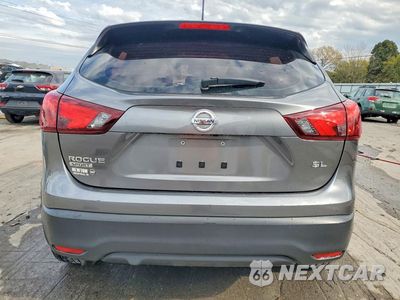 Zdjęcie 6 z 13 samochodu: 2017 NISSAN ROGUE SPORT SL VIN:JN1BJ1CP9HW024295 - miniatura