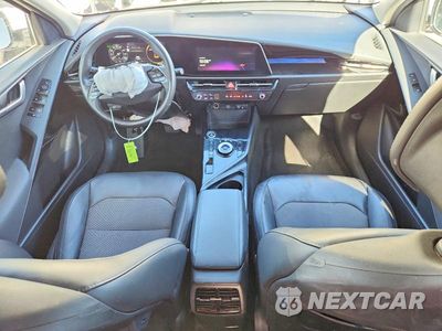 Zdjęcie 8 z 13 samochodu: 2023 KIA NIRO WIND VIN:KNDCR3L15P5024879 - miniatura