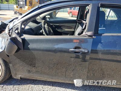 Zdjęcie 7 z 12 samochodu: 2007 TOYOTA YARIS BASE VIN:JTDBT923X71168826 - miniatura