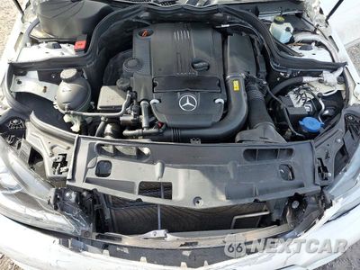 Zdjęcie 11 z 12 samochodu: 2014 MERCEDES-BENZ C 250 VIN:WDDGF4HB6EA955497 - miniatura