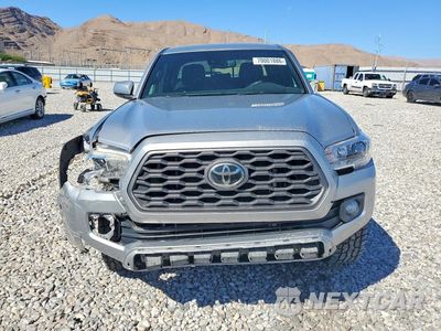 Piąte zdjęcie samochodu w środku: 2021 TOYOTA TACOMA BASE VIN:3TMCZ5AN3MM374146 - miniatura