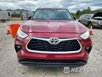 Piąte zdjęcie samochodu w środku: 2021 TOYOTA HIGHLANDER XLE VIN:5TDHZRBH1MS094697 - miniatura