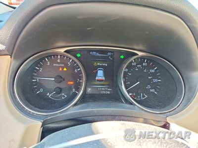 Zdjęcie 9 z 12 samochodu: 2016 NISSAN ROGUE SV VIN:5N1AT2MV3GC920206 - miniatura