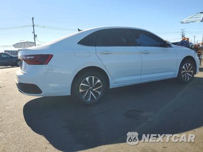 Trzecie zdjęcie samochodu z tyłu: 2024 VOLKSWAGEN JETTA S VIN:3VW5M7BU9RM100382 - miniatura