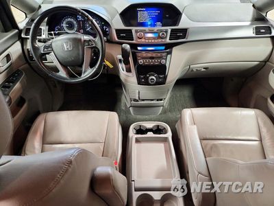 Zdjęcie 8 z 13 samochodu: 2011 HONDA ODYSSEY EXL VIN:5FNRL5H63BB081178 - miniatura