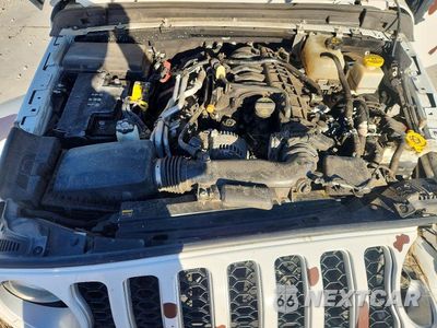 Zdjęcie 11 z 13 samochodu: 2022 JEEP GLADIATOR OVERLAND VIN:1C6HJTFG9NL160025 - miniatura