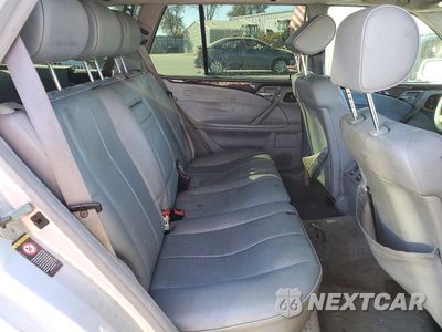 Zdjęcie 10 z 12 samochodu: 2000 MERCEDES-BENZ E 320 VIN:WDBJH65J5YB103740 - miniatura