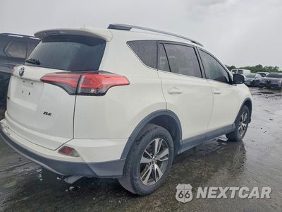 Trzecie zdjęcie samochodu z tyłu: 2018 TOYOTA RAV4 XLE VIN:2T3WFREV4JW412288 - miniatura