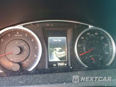 Zdjęcie 9 z 12 samochodu: 2016 TOYOTA CAMRY SE VIN:4T1BF1FK2GU195958 - miniatura