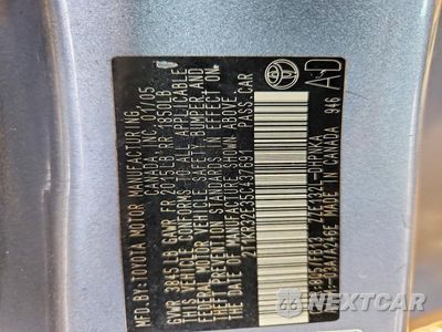Zdjęcie 12 z 12 samochodu: 2005 TOYOTA MATRIX XR VIN:2T1KR32E35C437691 - miniatura