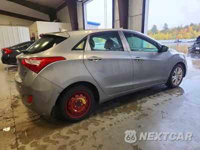 Trzecie zdjęcie samochodu z tyłu: 2013 HYUNDAI ELANTRA GT BASE VIN:KMHD35LE1DU030177 - miniatura