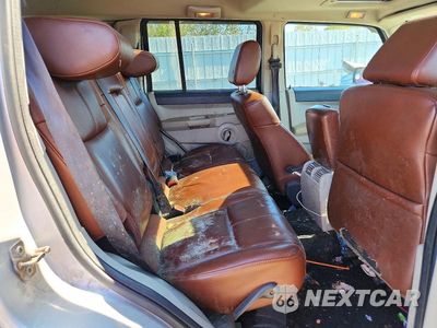 Zdjęcie 11 z 13 samochodu: 2007 JEEP COMMANDER LIMITED VIN:1J8HG58NX7C595582 - miniatura
