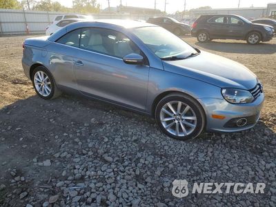 Czwarte zdjęcie samochodu z boku: 2015 VOLKSWAGEN EOS KOMFORT VIN:WVWBW8AH1FV000577 - miniatura