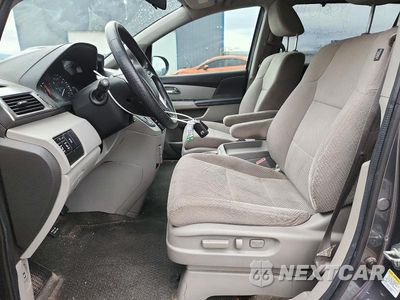 Zdjęcie 7 z 13 samochodu: 2014 HONDA ODYSSEY EX VIN:5FNRL5H40EB032538 - miniatura