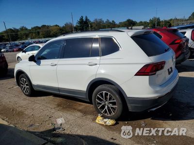 Drugie zdjęcie samochodu z przodu: 2020 VOLKSWAGEN TIGUAN SE VIN:3VV2B7AX8LM116606 - miniatura