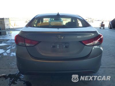 Zdjęcie 6 z 12 samochodu: 2013 HYUNDAI ELANTRA GLS VIN:KMHDH4AE7DU567473 - miniatura