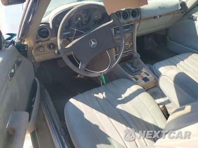 Zdjęcie 8 z 12 samochodu: 1983 MERCEDES-BENZ 380 SL VIN:WDBBA45A2DB021746 - miniatura