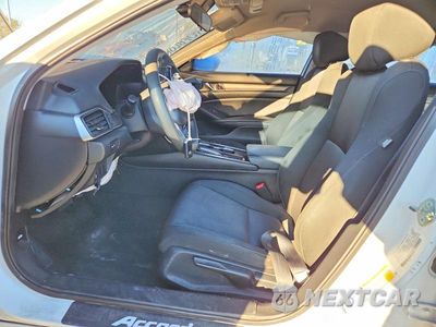 Zdjęcie 7 z 12 samochodu: 2020 HONDA ACCORD LX VIN:1HGCV1F11LA046019 - miniatura