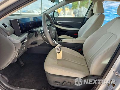 Zdjęcie 7 z 12 samochodu: 2025 HYUNDAI SONATA SEL VIN:KMHL64JA0SA442134 - miniatura
