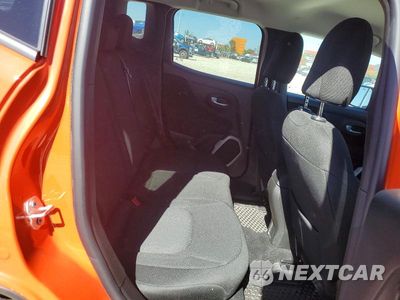 Zdjęcie 10 z 12 samochodu: 2017 JEEP RENEGADE LATITUDE VIN:ZACCJABB4HPF27978 - miniatura