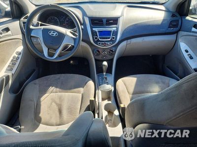 Zdjęcie 8 z 12 samochodu: 2014 HYUNDAI ACCENT GLS VIN:KMHCT4AE2EU651051 - miniatura