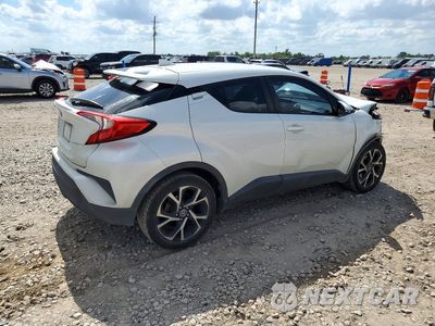 Trzecie zdjęcie samochodu z tyłu: 2018 TOYOTA C-HR XLE VIN:NMTKHMBX8JR008959 - miniatura