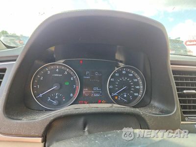 Zdjęcie 9 z 12 samochodu: 2017 HYUNDAI ELANTRA SE VIN:KMHD74LF0HU417798 - miniatura