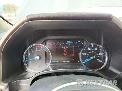 Zdjęcie 9 z 12 samochodu: 2019 FORD F350 SUPER DUTY VIN:1FT8W3BT5KEC21397 - miniatura