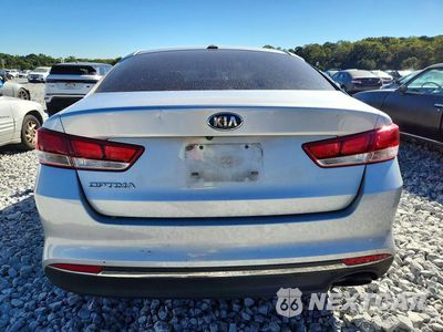 Zdjęcie 6 z 12 samochodu: 2017 KIA OPTIMA LX VIN:5XXGT4L32HG124185 - miniatura