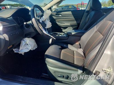 Zdjęcie 7 z 13 samochodu: 2020 NISSAN ALTIMA SR VIN:1N4BL4CW7LC285229 - miniatura