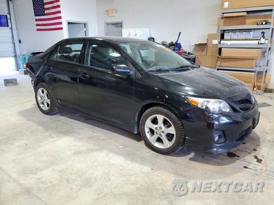 Czwarte zdjęcie samochodu z boku: 2011 TOYOTA COROLLA S VIN:2T1BU4EE0BC733196 - miniatura