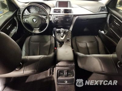 Zdjęcie 8 z 12 samochodu: 2015 BMW 320 I VIN:WBA3B1C50F5A05943 - miniatura