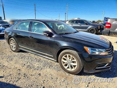 Czwarte zdjęcie samochodu z boku: 2016 VOLKSWAGEN PASSAT S VIN:1VWAT7A30GC028688 - miniatura