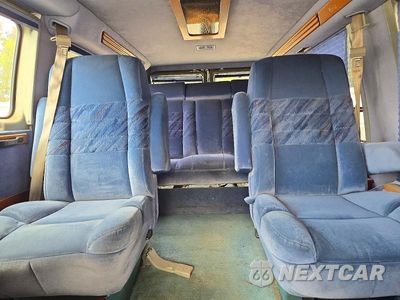 Zdjęcie 10 z 13 samochodu: 1994 CHEVROLET G20 VIN:1GBEG25K8RF183850 - miniatura