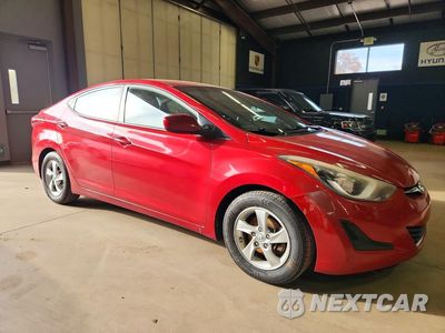 Czwarte zdjęcie samochodu z boku: 2015 HYUNDAI ELANTRA SE VIN:KMHDH4AE5FU224180 - miniatura