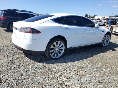 Trzecie zdjęcie samochodu z tyłu: 2013 TESLA MODEL S VIN:5YJSA1CG7DFP09374 - miniatura
