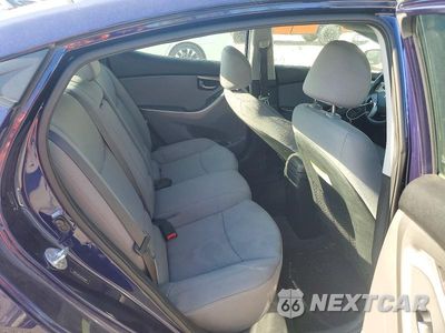 Zdjęcie 10 z 12 samochodu: 2013 HYUNDAI ELANTRA GLS VIN:5NPDH4AE2DH410481 - miniatura