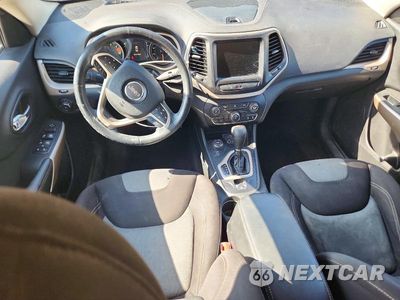 Zdjęcie 8 z 14 samochodu: 2018 JEEP CHEROKEE LATITUDE VIN:1C4PJMCB9JD586837 - miniatura