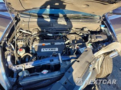 Zdjęcie 12 z 13 samochodu: 2004 HONDA CR-V EX VIN:SHSRD78854U243611 - miniatura