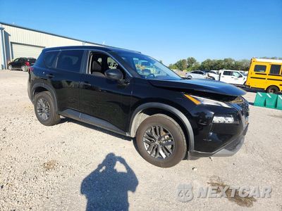 Czwarte zdjęcie samochodu z boku: 2023 NISSAN ROGUE S VIN:5N1BT3AA7PC869949 - miniatura