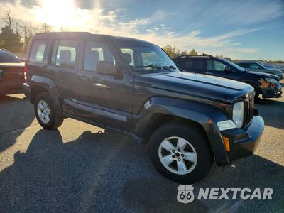 Czwarte zdjęcie samochodu z boku: 2010 JEEP LIBERTY SPORT VIN:1J4PN2GK1AW177667 - miniatura