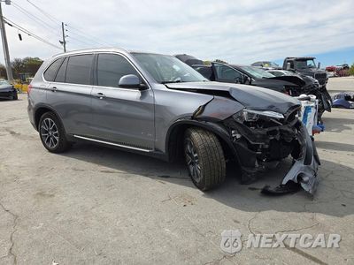 Czwarte zdjęcie samochodu z boku: 2016 BMW X5 XDR40E VIN:5UXKT0C5XG0S75553 - miniatura