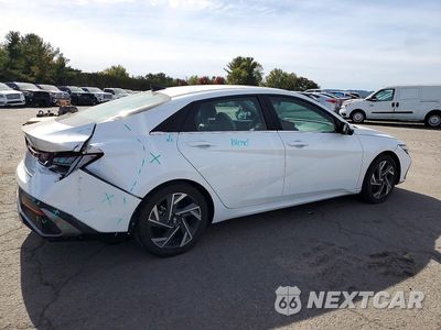 Trzecie zdjęcie samochodu z tyłu: 2024 HYUNDAI ELANTRA LIMITED VIN:KMHLP4DG1RU641263 - miniatura